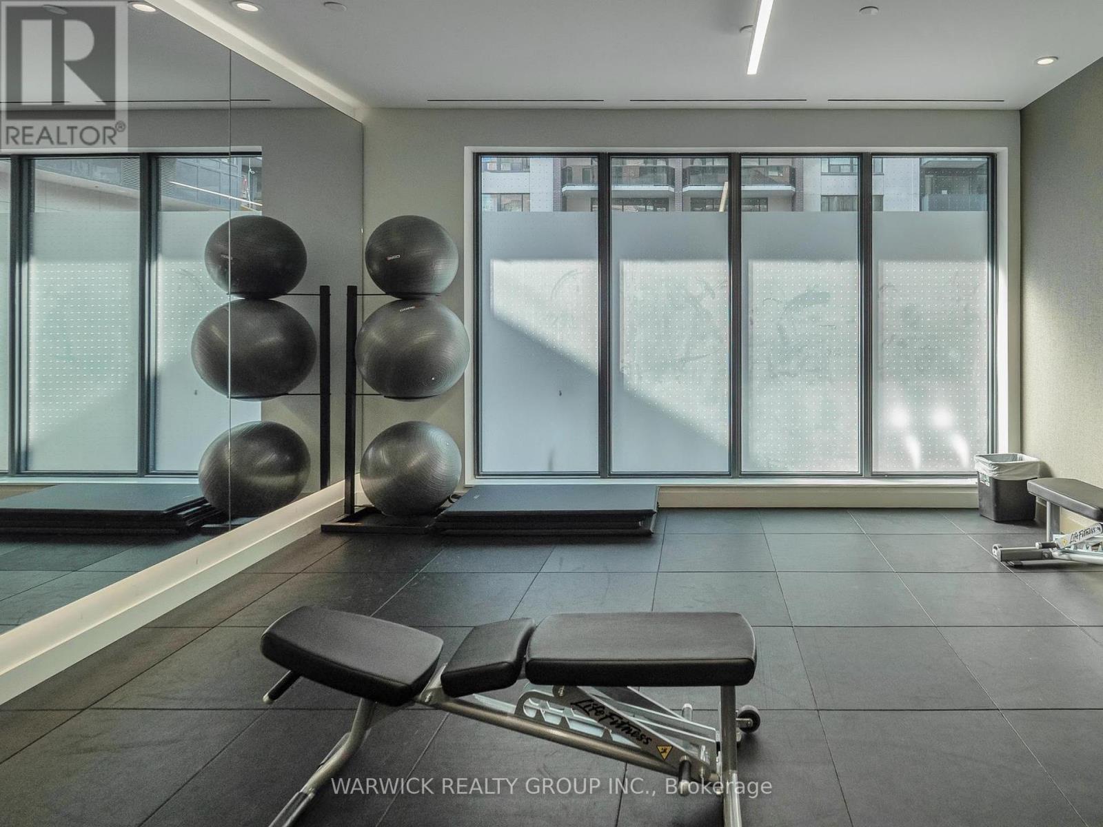 303 - 4365 Bloor Street W, Toronto, Ontario  M9C 1R3 - Photo 45 - W12417474