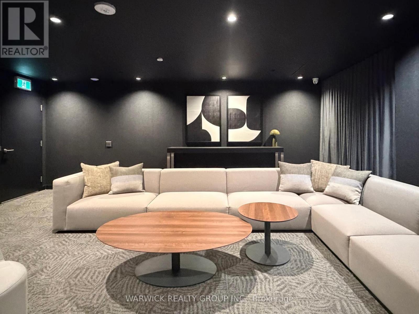 525 - 4365 Bloor Street W, Toronto, Ontario  M9C 1R3 - Photo 47 - W12529388