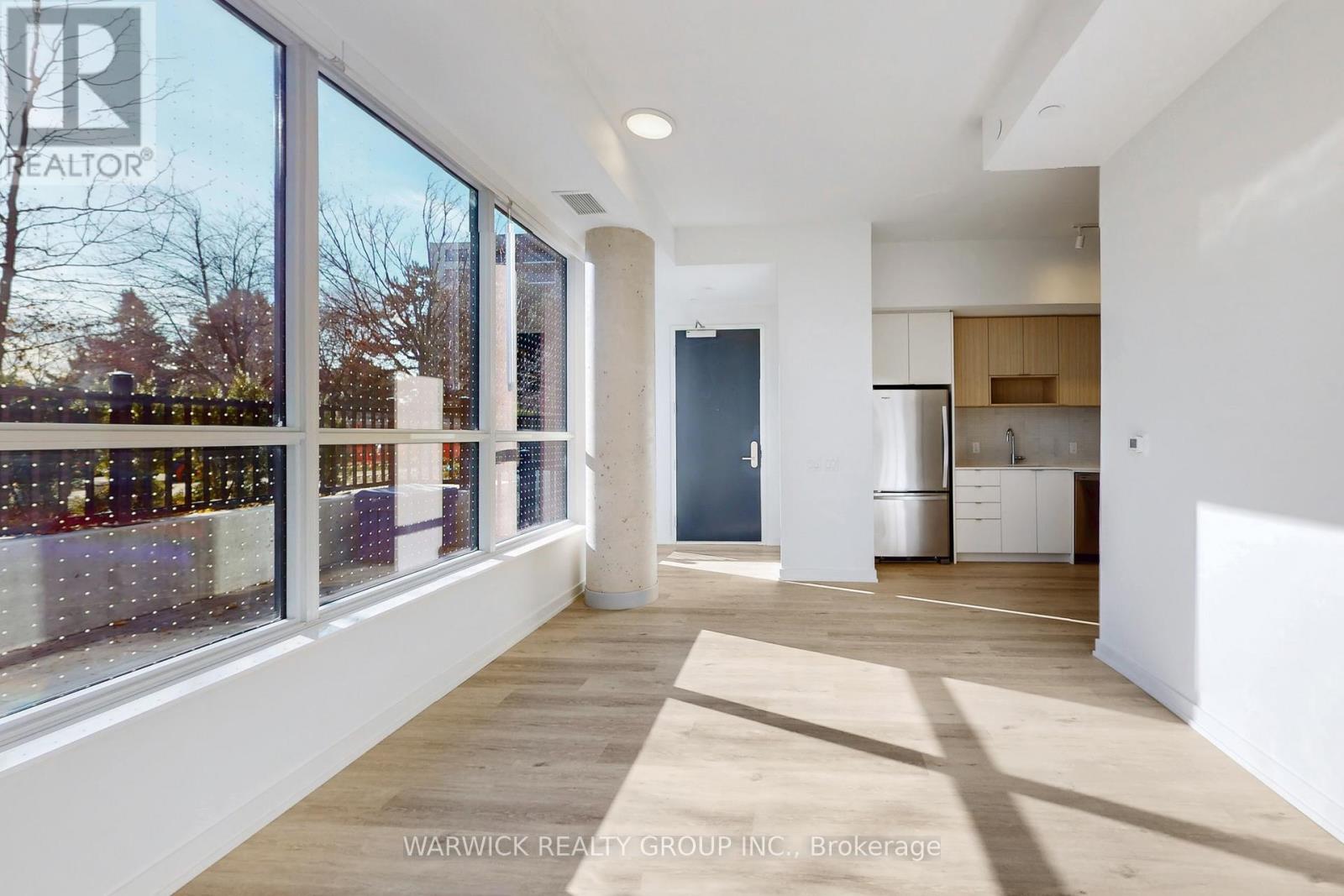 116 - 4365 Bloor Street W, Toronto (Markland Wood), Ontario  M9C 1R3 - Photo 5 - W12529802