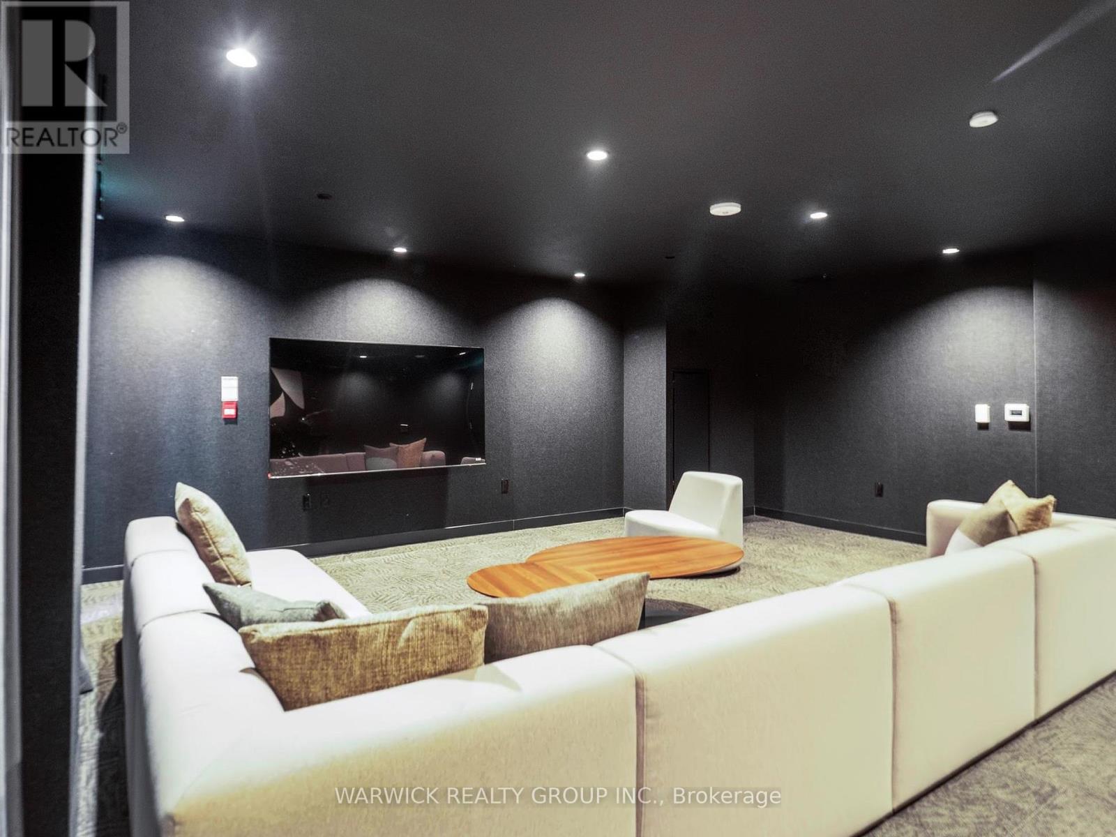 525 - 4365 Bloor Street W, Toronto, Ontario  M9C 1R3 - Photo 46 - W12529388