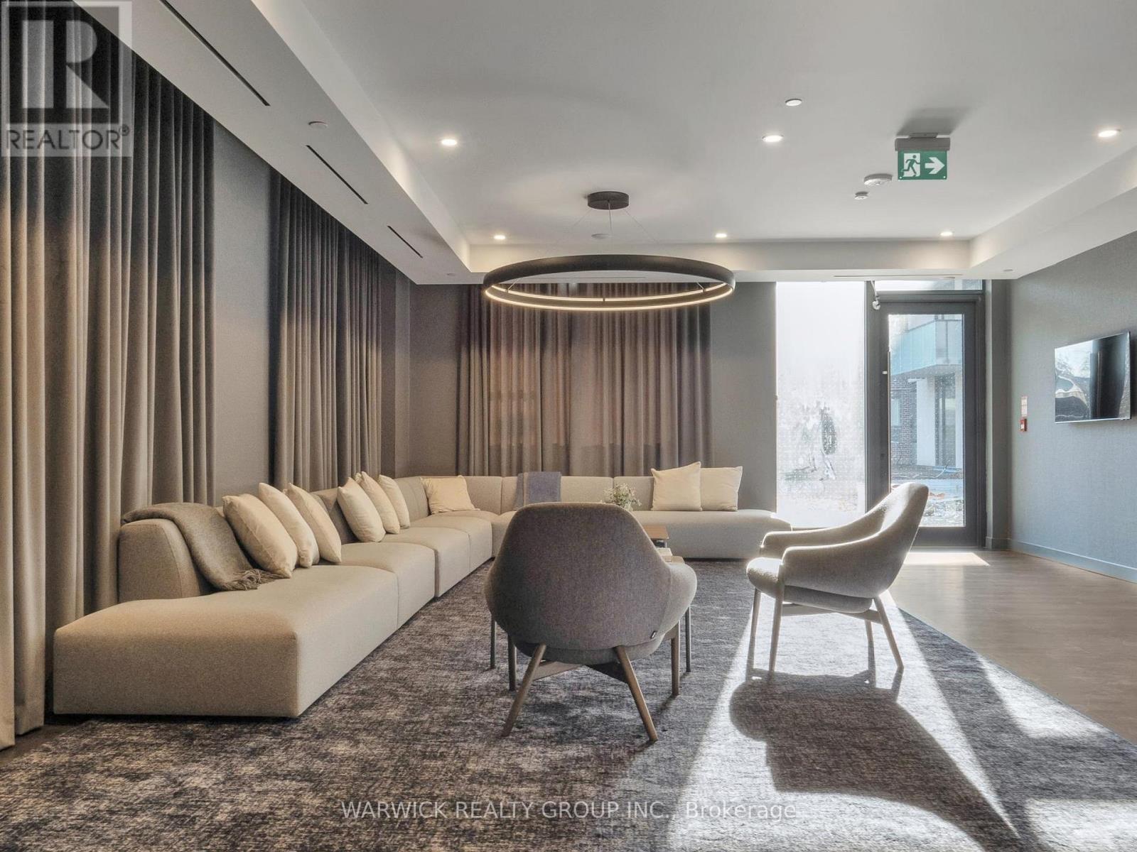 525 - 4365 Bloor Street W, Toronto, Ontario  M9C 1R3 - Photo 42 - W12529388