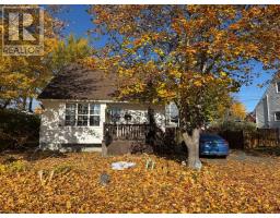 16 Bowes Street, Gander, Newfoundland & Labrador