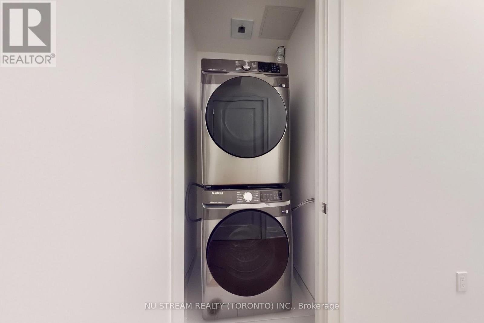 602 - 2 Forest Hill Road, Toronto, Ontario  M4V 0B7 - Photo 2 - C12585084