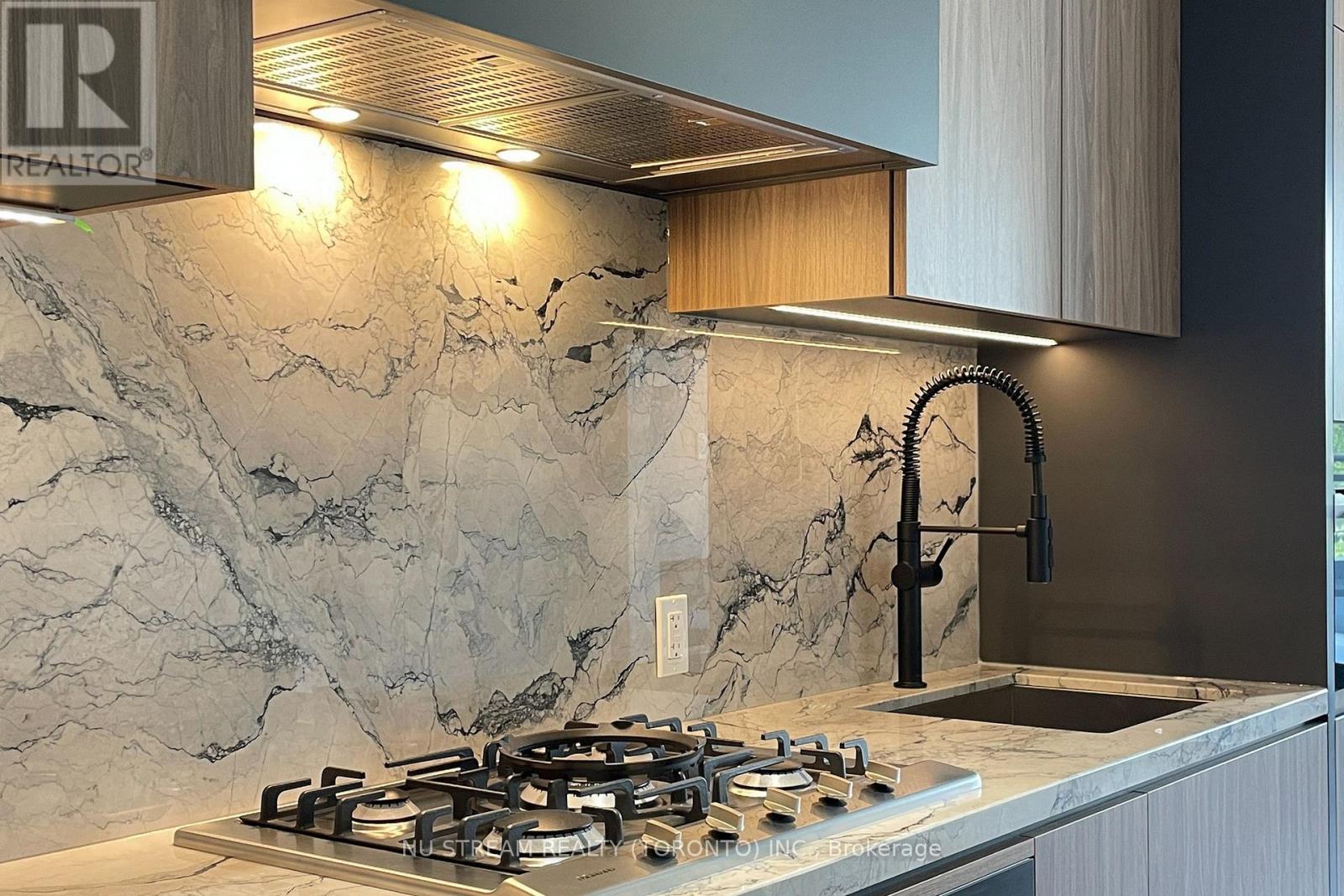 602 - 2 Forest Hill Road, Toronto, Ontario  M4V 0B7 - Photo 32 - C12585084