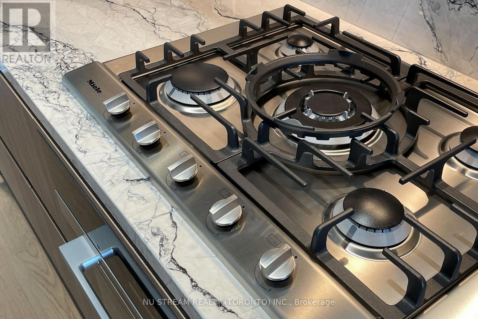 602 - 2 Forest Hill Road, Toronto, Ontario  M4V 0B7 - Photo 33 - C12585084