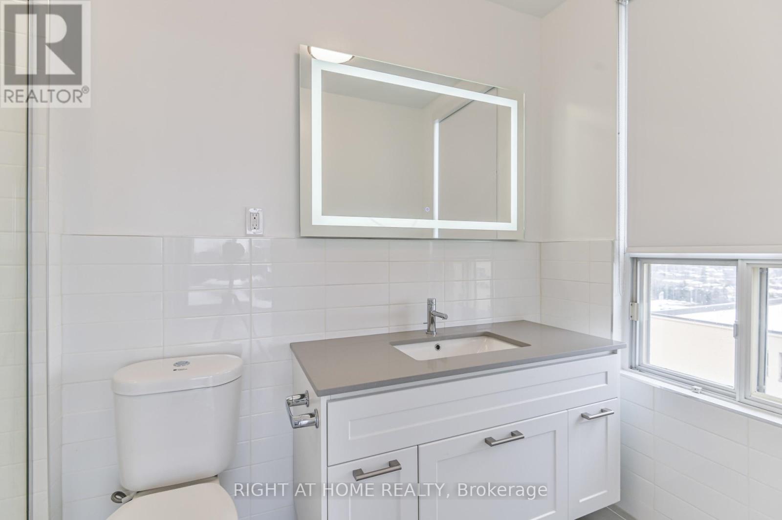 607 - 780 Eglinton Avenue W, Toronto, Ontario  M5N 1E9 - Photo 3 - C12585160