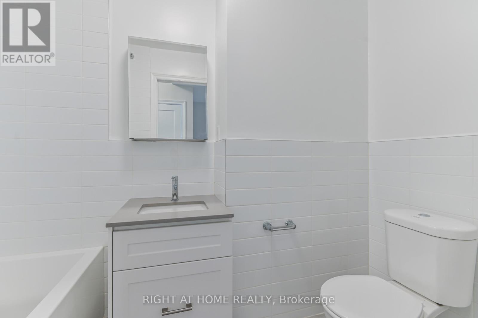 607 - 780 Eglinton Avenue W, Toronto, Ontario  M5N 1E9 - Photo 4 - C12585160