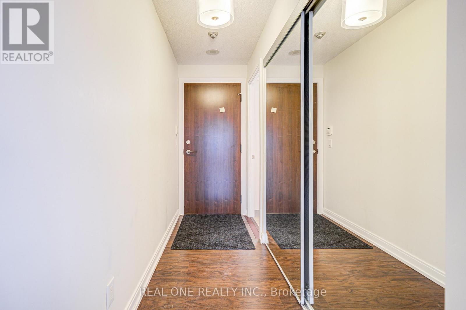 1008 - 151 Village Green Square, Toronto, Ontario  M1S 0K5 - Photo 11 - E12585120