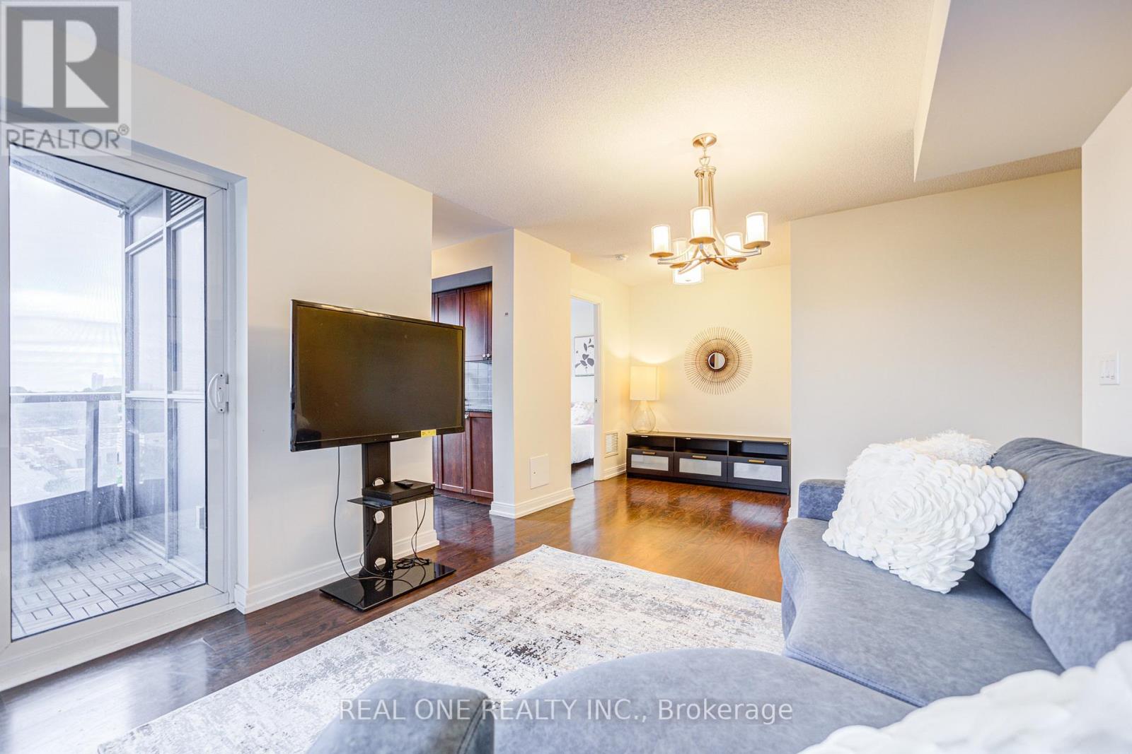 1008 - 151 Village Green Square, Toronto, Ontario  M1S 0K5 - Photo 18 - E12585120