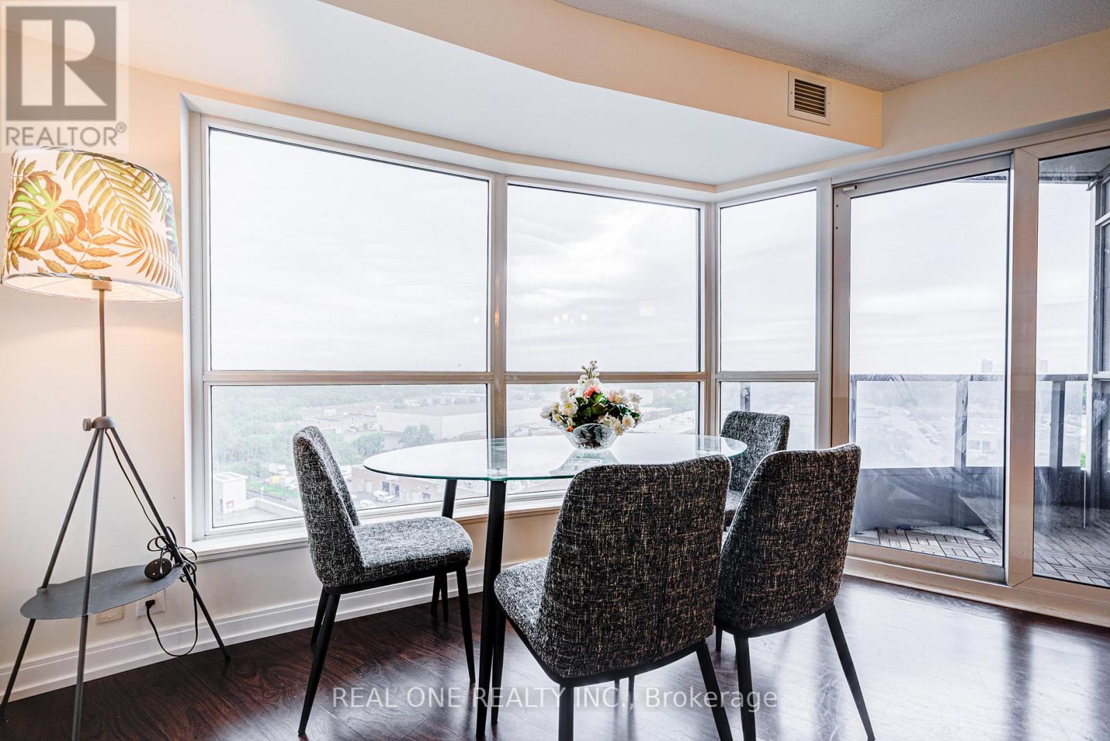 1008 - 151 Village Green Square, Toronto, Ontario  M1S 0K5 - Photo 21 - E12585120