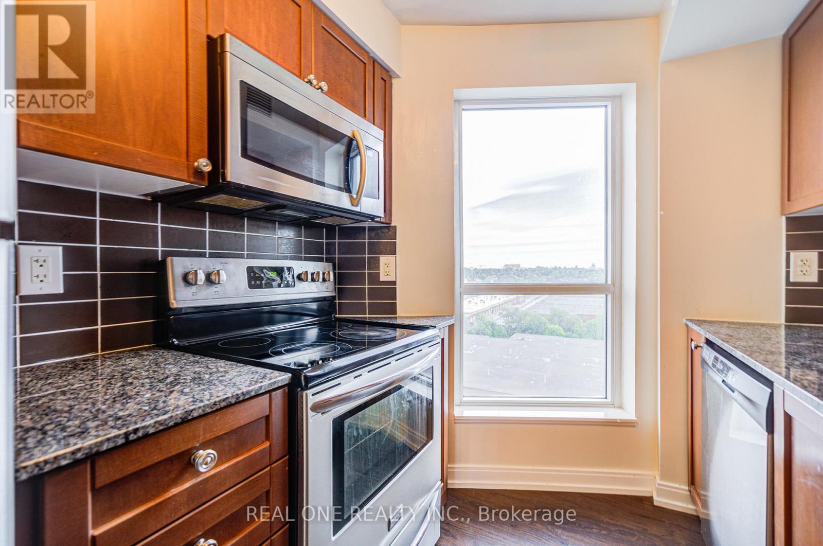 1008 - 151 Village Green Square, Toronto, Ontario  M1S 0K5 - Photo 28 - E12585120