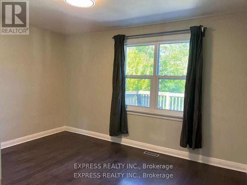 120 Beatrice Street W, Oshawa, Ontario  L1G 3M8 - Photo 3 - E12585154