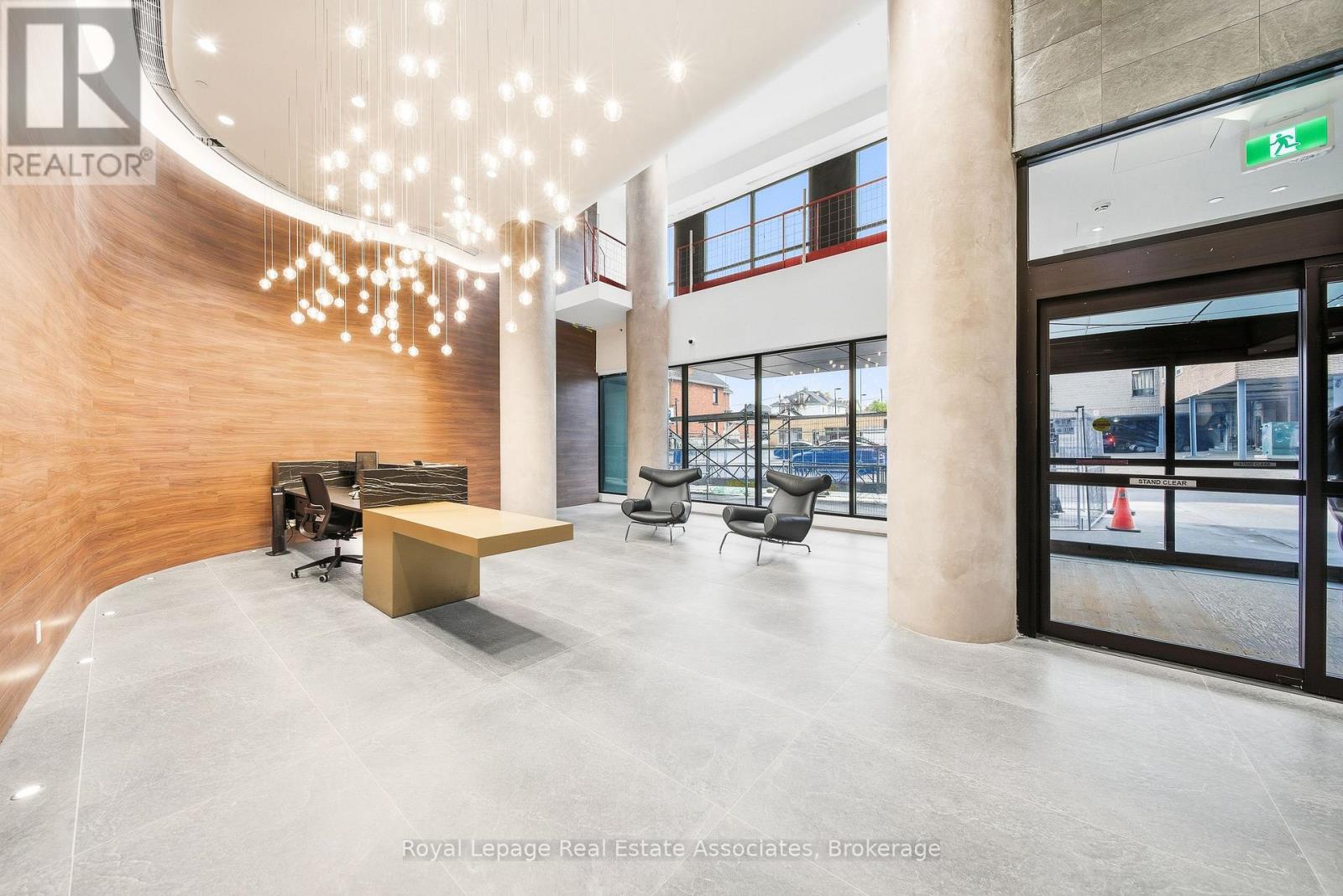 1005 - 39 Mary Street, Barrie, Ontario  L4N 1S9 - Photo 23 - S12585062