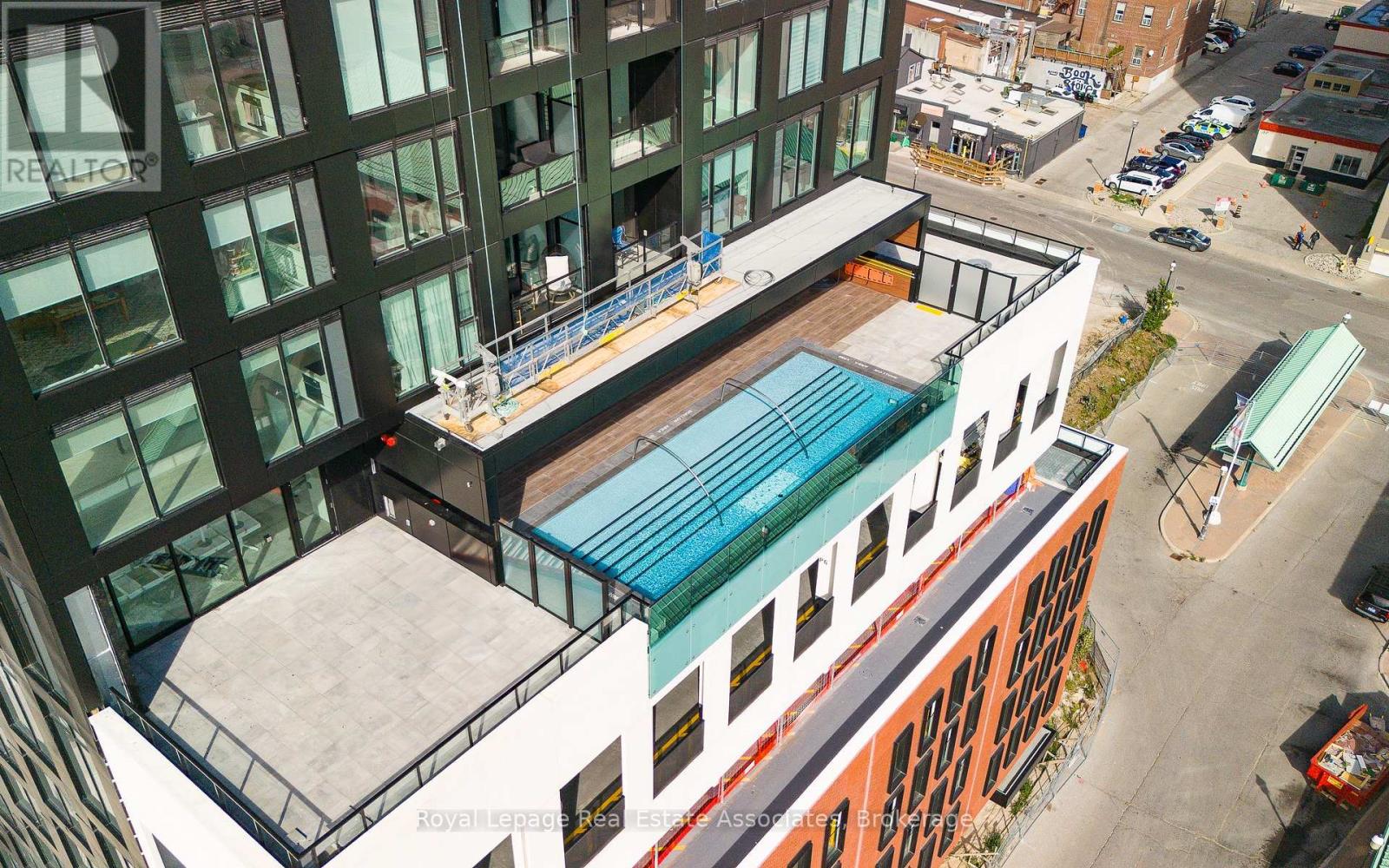 1005 - 39 Mary Street, Barrie, Ontario  L4N 1S9 - Photo 28 - S12585062