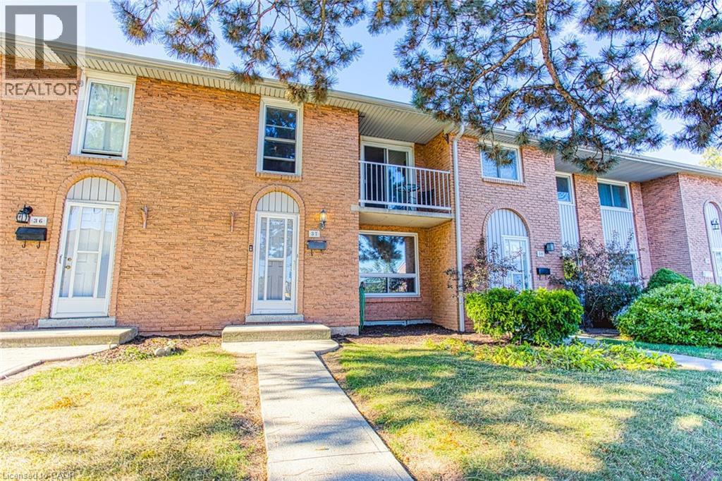 151 Gateshead Crescent Unit# 37, Stoney Creek, Ontario  L8G 3W1 - Photo 2 - 40762445