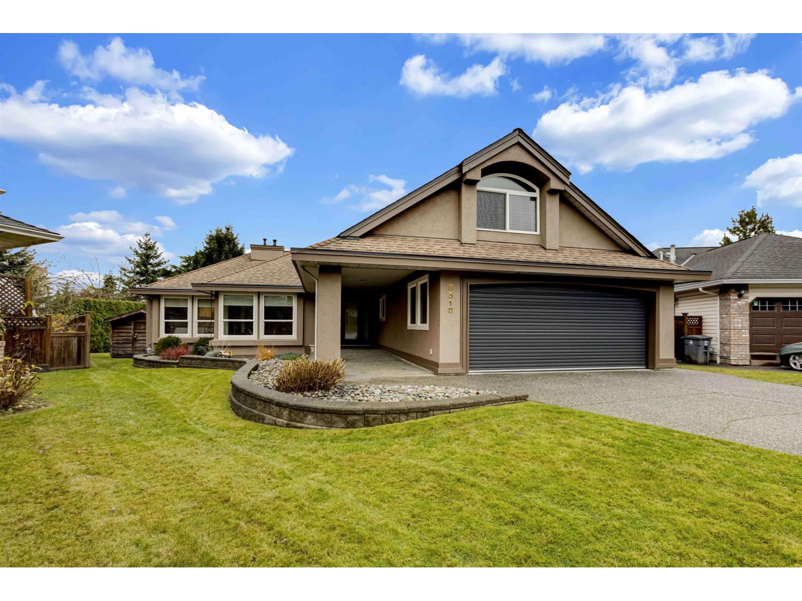 8518 165a Street, Surrey, British Columbia  V4N 3H2 - Photo 3 - R3069478