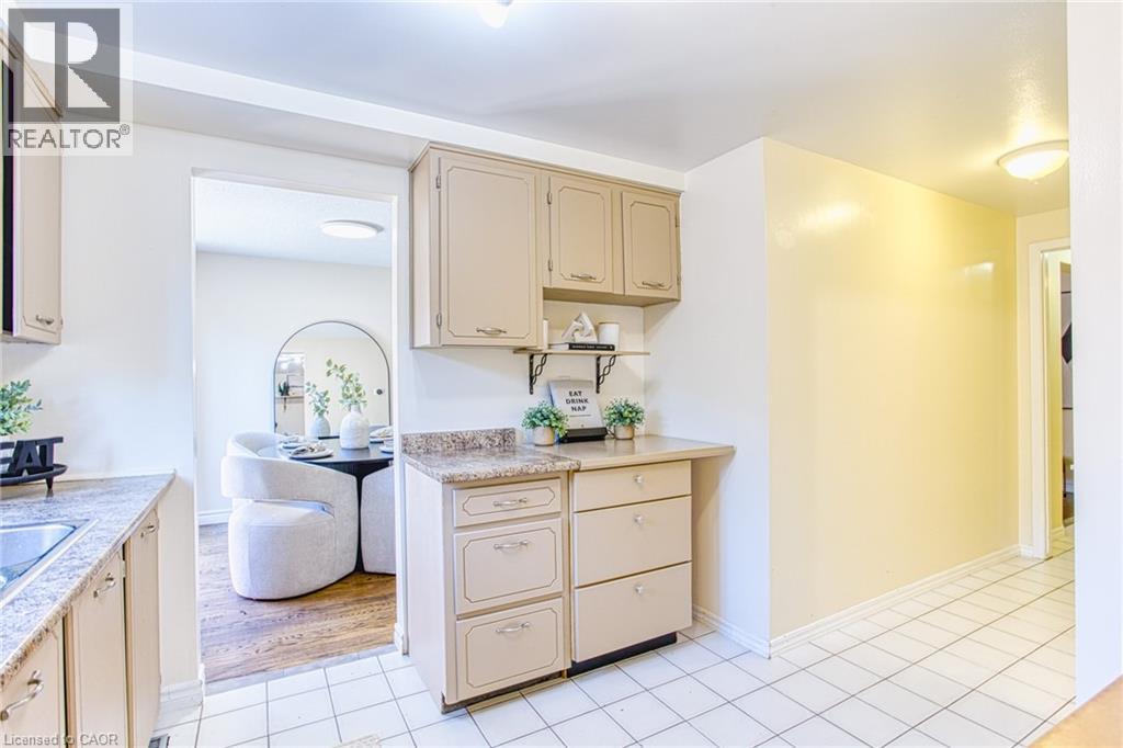 151 Gateshead Crescent Unit# 37, Stoney Creek, Ontario  L8G 3W1 - Photo 11 - 40762445