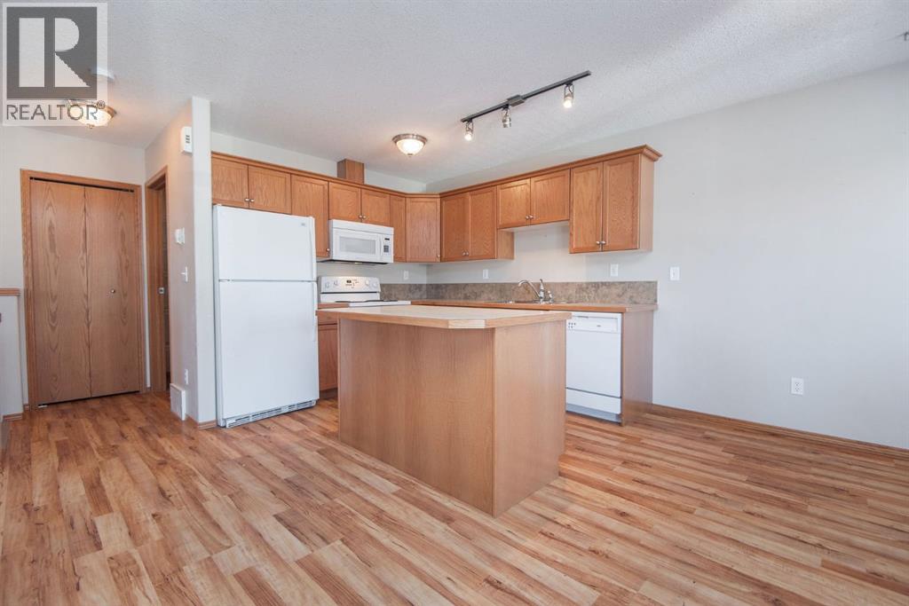 5, 4807 53 Avenue, Eckville, Alberta  T0M 0X0 - Photo 6 - A2271781