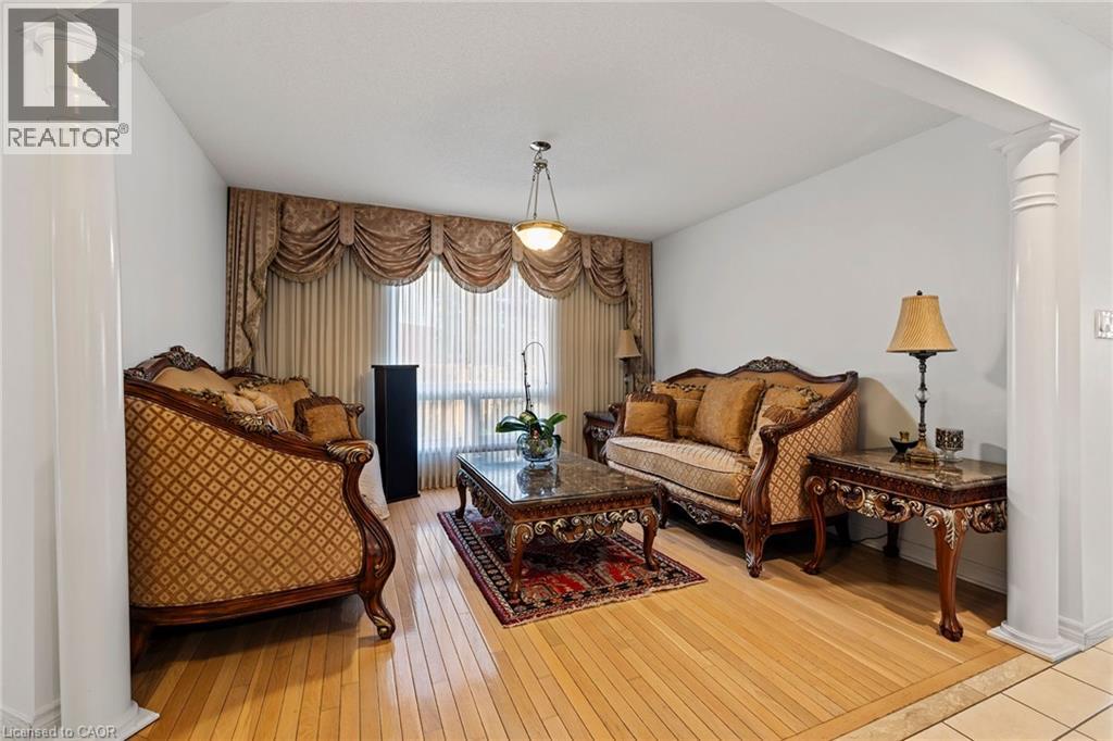 3 Nature Court, Hamilton, Ontario L9C 7T5 - Photo 11 - 40791175