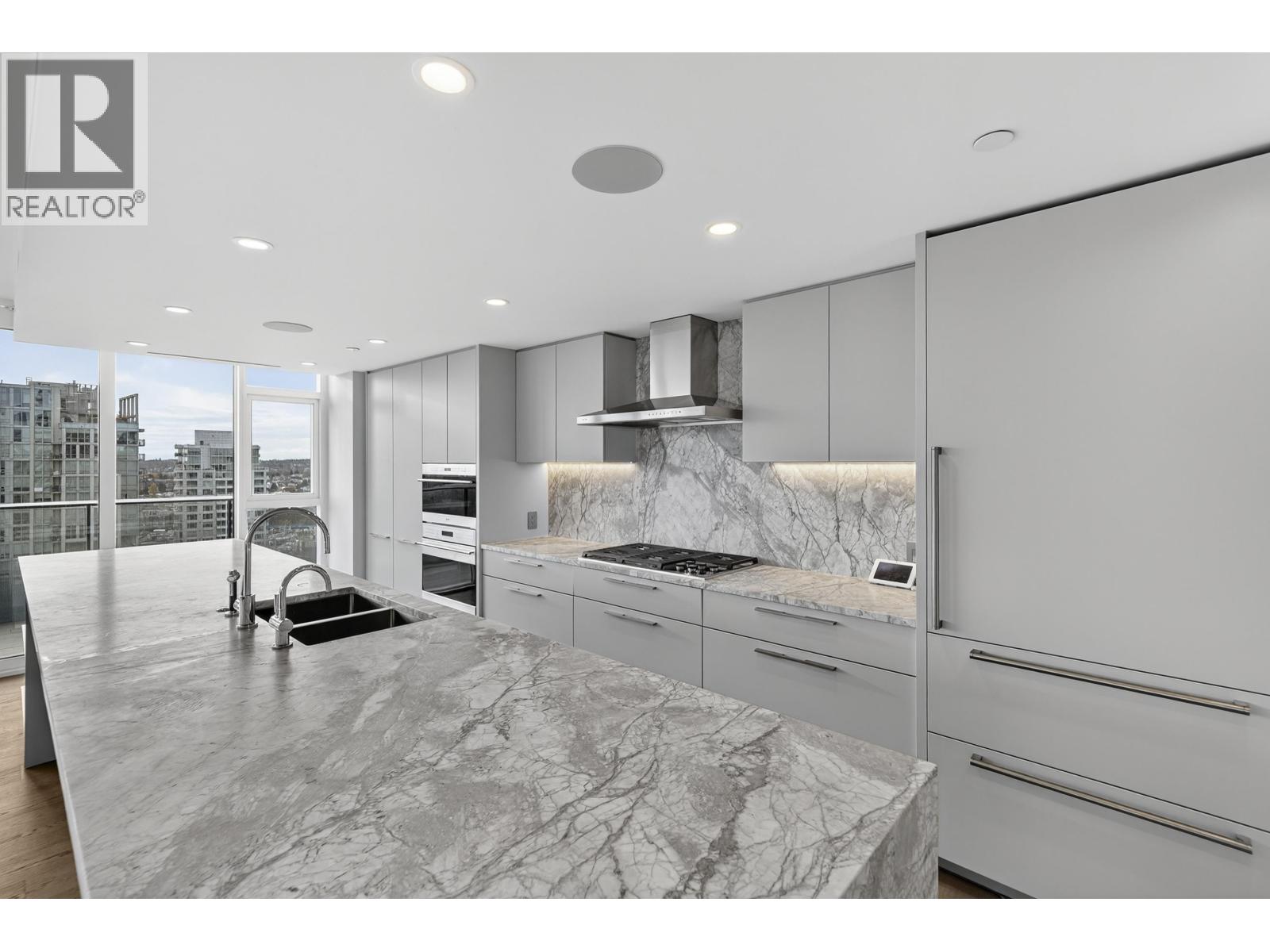 2403 1335 Howe Street, Vancouver, British Columbia  V6Z 0H1 - Photo 8 - R3070427