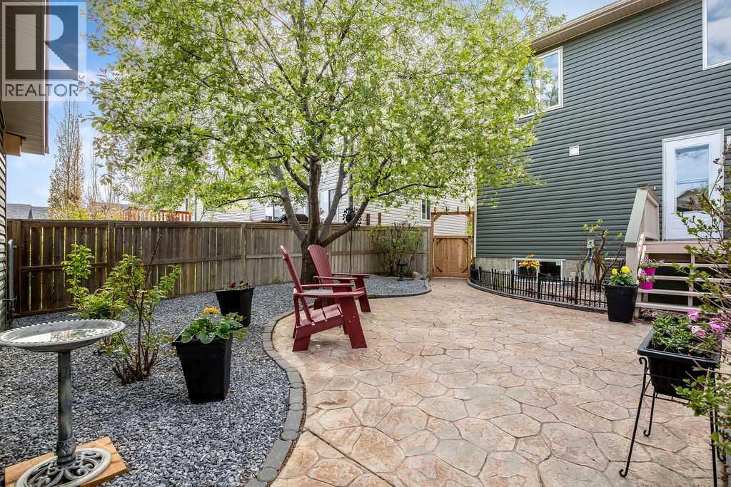 17 Luxstone Crescent Sw, Airdrie, Alberta  T4B 2W6 - Photo 19 - A2262599