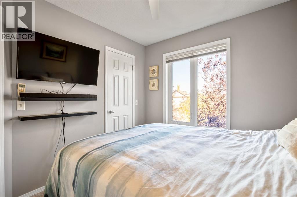 17 Luxstone Crescent Sw, Airdrie, Alberta  T4B 2W6 - Photo 32 - A2262599