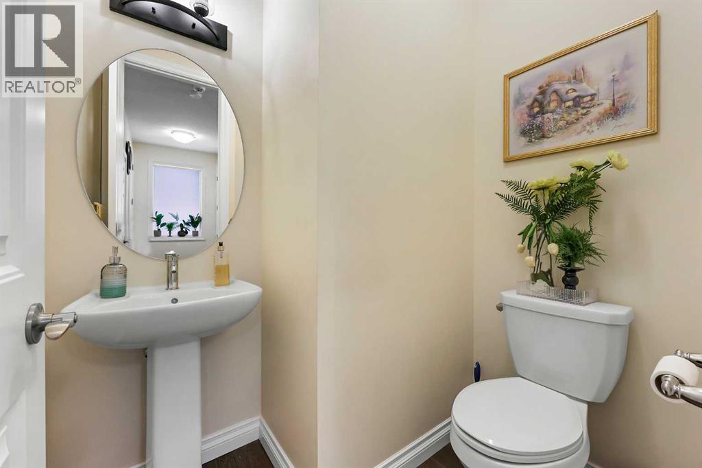 340 Lawthorn Way Se, Airdrie, Alberta  T4A 3M7 - Photo 19 - A2268711