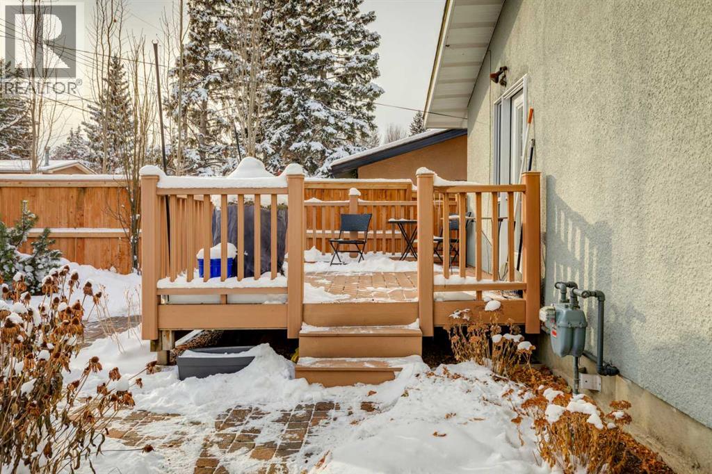114 Hallbrook Drive Sw, Calgary, Alberta  T2V 3H6 - Photo 42 - A2273074