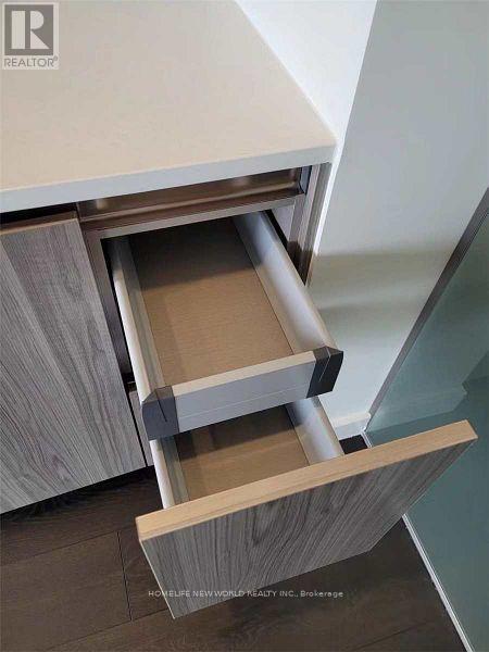 1007 - 85 Mcmahon Drive, Toronto, Ontario  M2K 0H1 - Photo 7 - C12421962