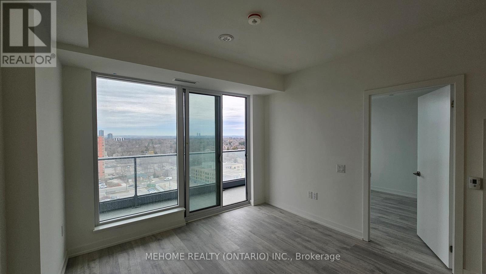 N1310 - 7 Golden Lion Heights, Toronto, Ontario  M2M 3T9 - Photo 5 - C12431035