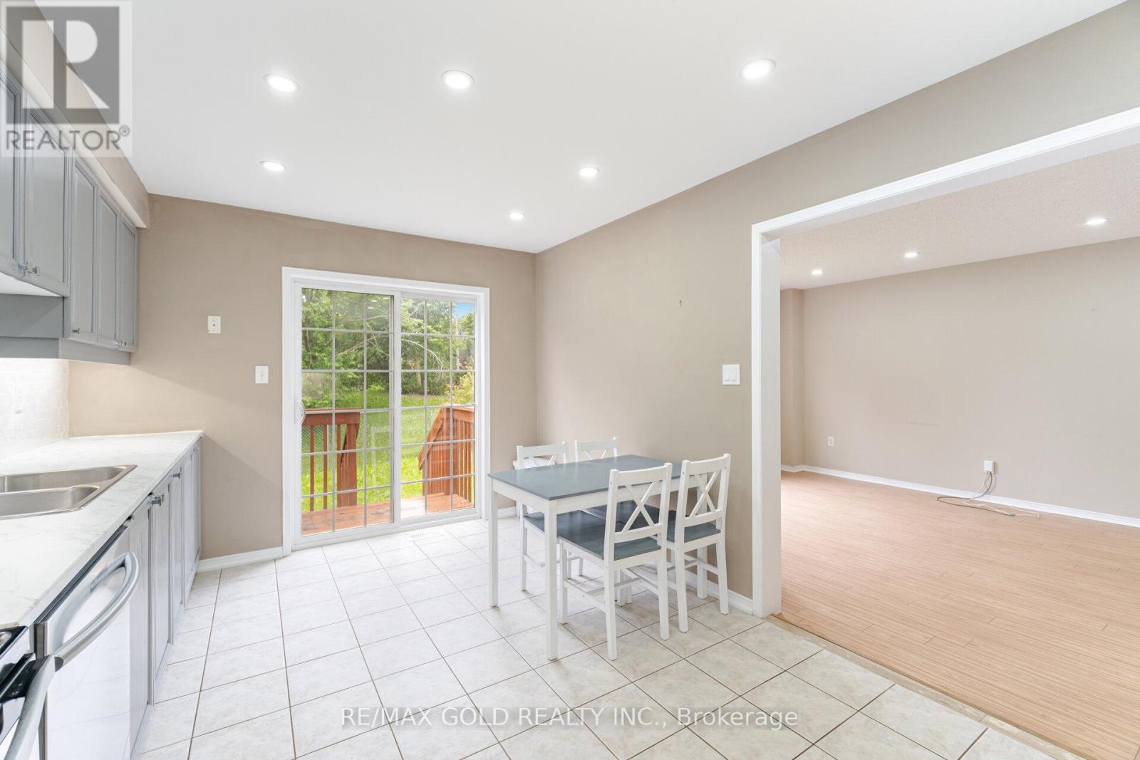 135 Norland Circle, Oshawa, Ontario L1L 0A7 - Photo 18 - E12291989