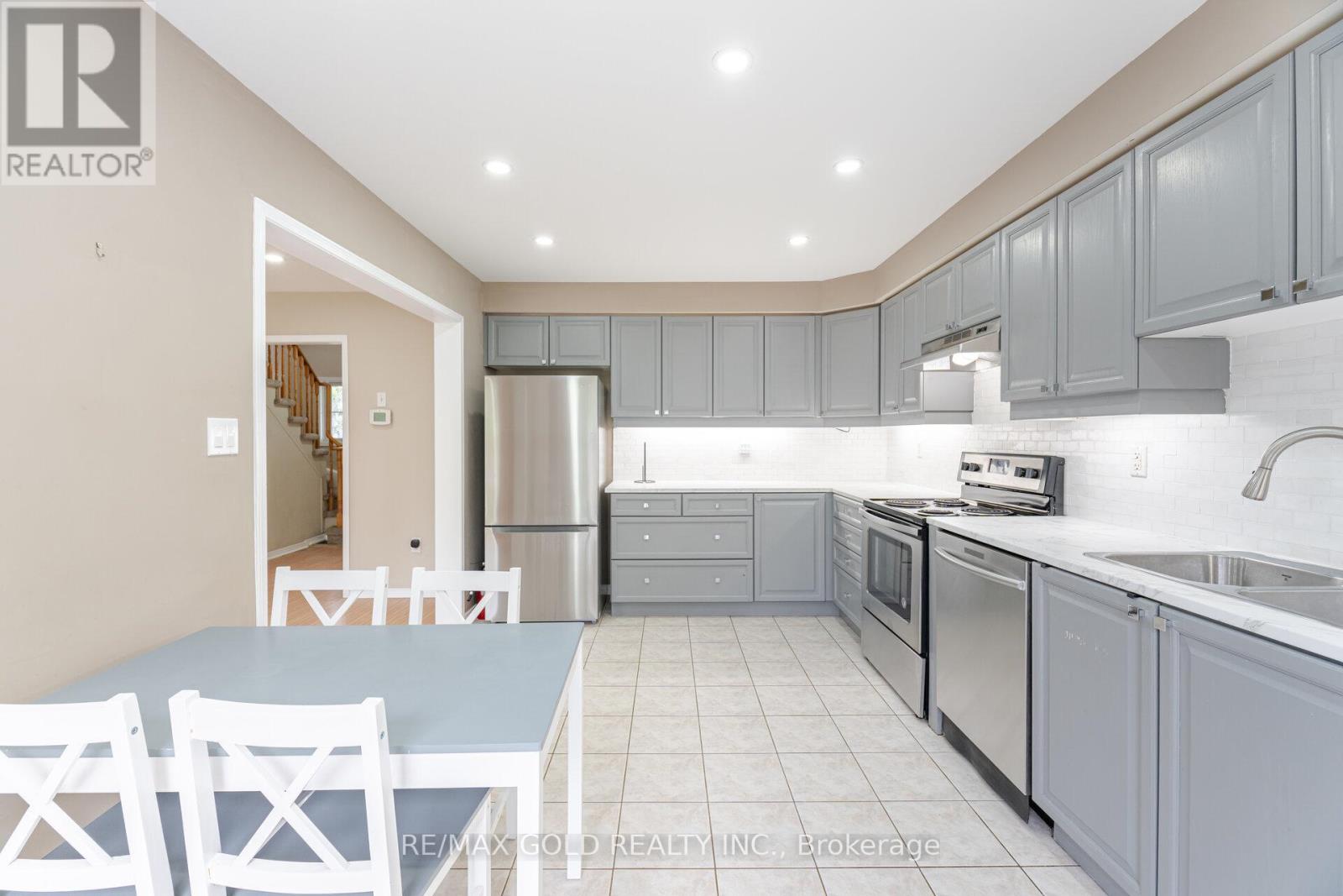 135 Norland Circle, Oshawa, Ontario L1L 0A7 - Photo 22 - E12291989