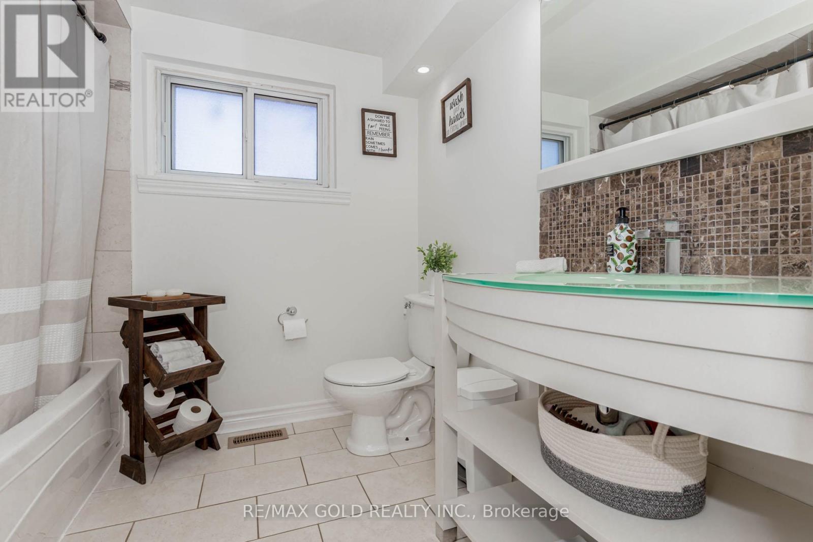 37 Brookdale Crescent, Brampton, Ontario  L6T 1M8 - Photo 29 - W12112050