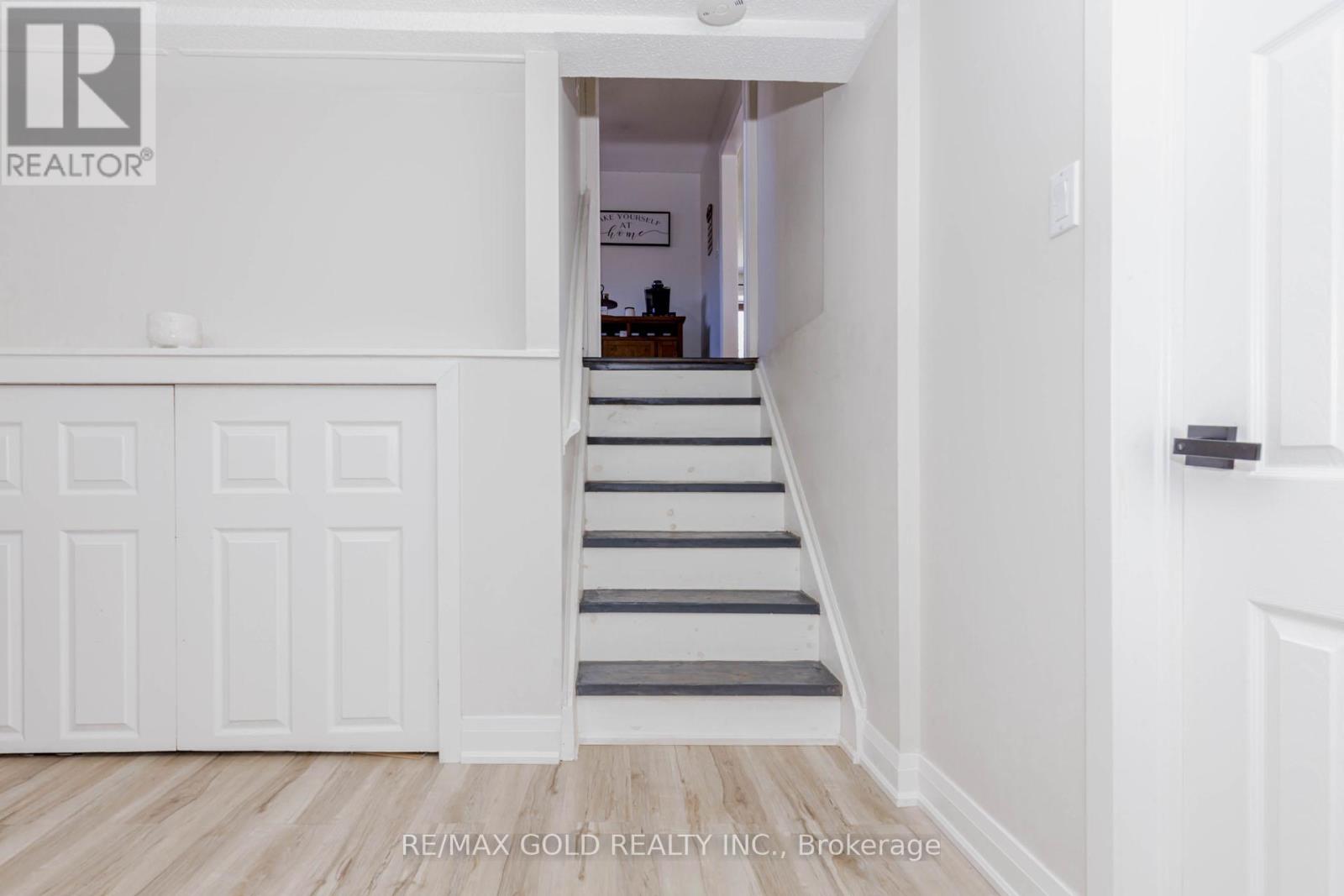 37 Brookdale Crescent, Brampton, Ontario  L6T 1M8 - Photo 35 - W12112050