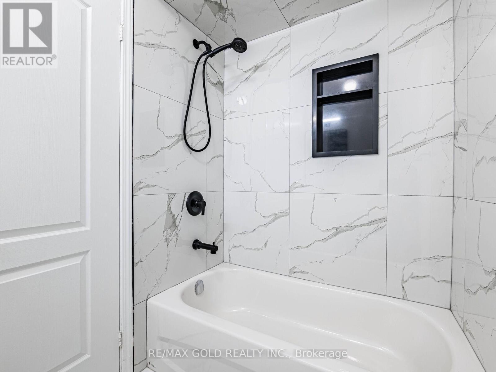 151 Albright Road, Brampton, Ontario L6X 0J1 - Photo 26 - W12201276