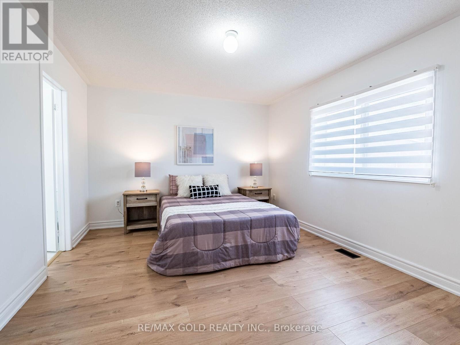 151 Albright Road, Brampton, Ontario L6X 0J1 - Photo 18 - W12201276