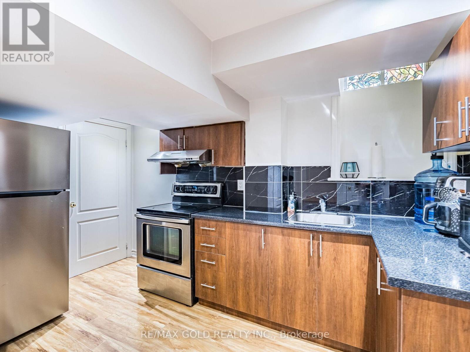 151 Albright Road, Brampton, Ontario L6X 0J1 - Photo 33 - W12201276