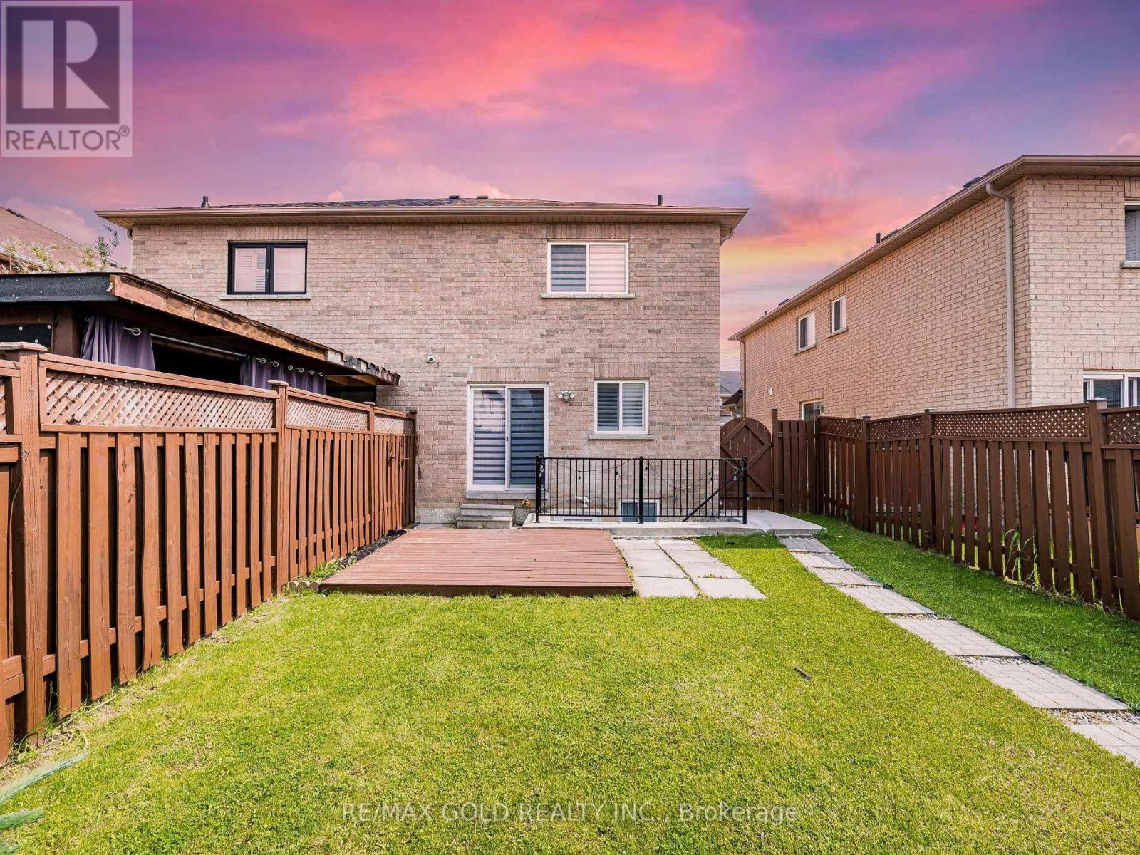 151 Albright Road, Brampton, Ontario L6X 0J1 - Photo 38 - W12201276