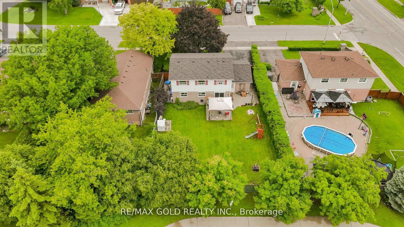 3 CRAWLEY DRIVE, Brampton, Ontario