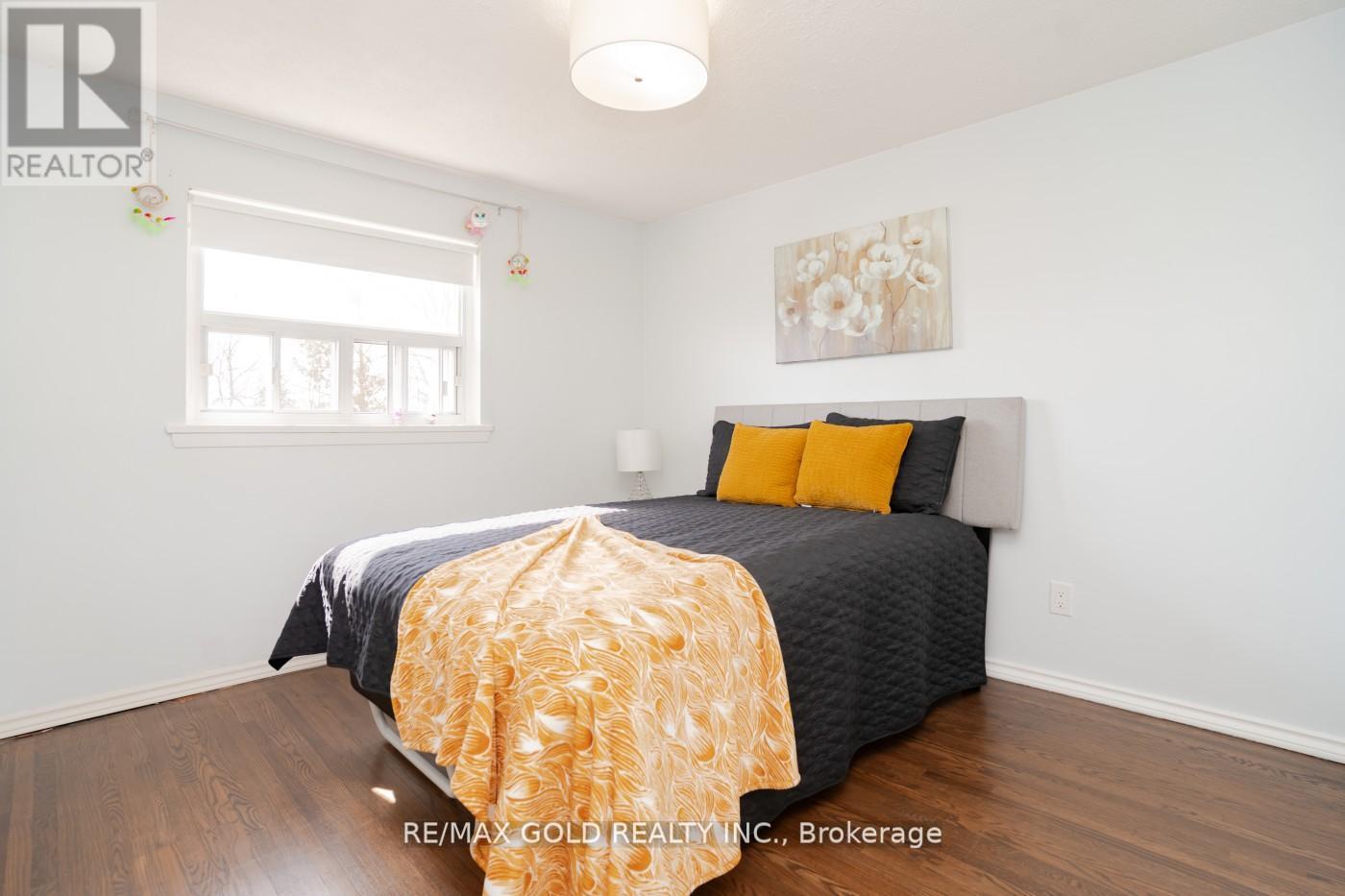 3 Crawley Drive, Brampton, Ontario  L6T 2R6 - Photo 23 - W12262633