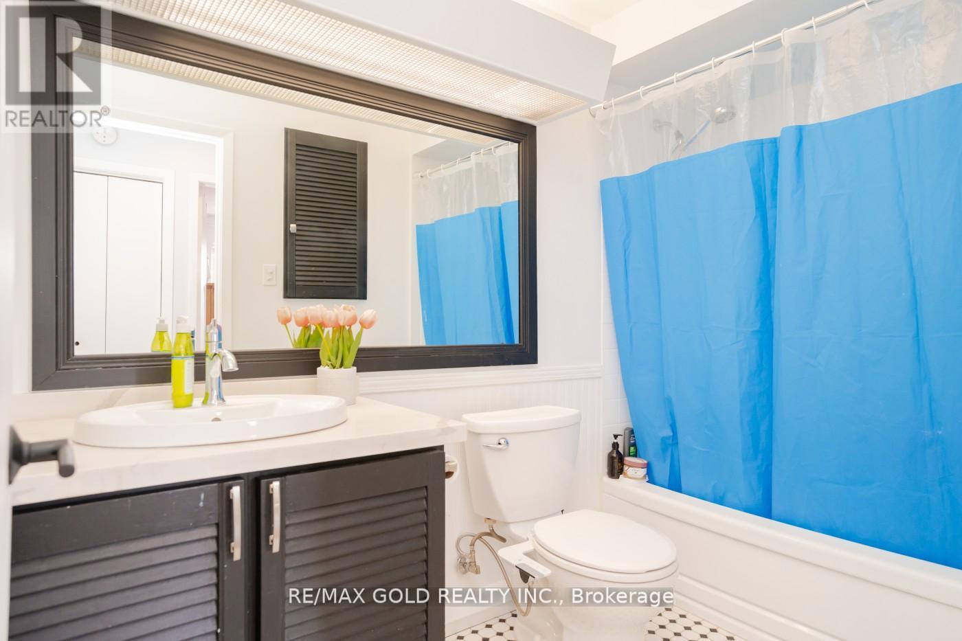 3 Crawley Drive, Brampton, Ontario  L6T 2R6 - Photo 30 - W12262633