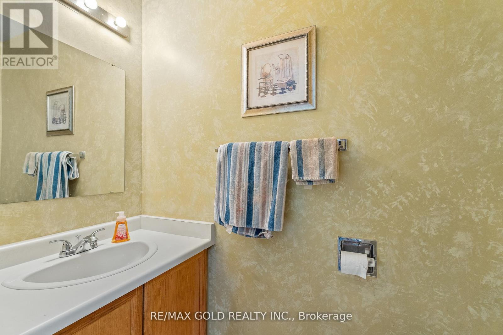 34 Granby Court, Brampton, Ontario L6S 5K1 - Photo 27 - W12286304