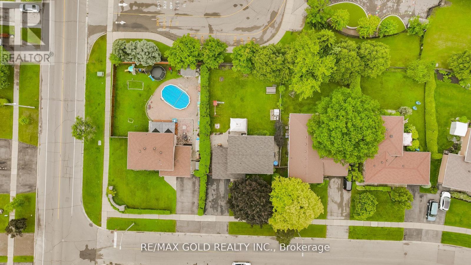 3 Crawley Drive, Brampton, Ontario  L6T 2R6 - Photo 45 - W12262633