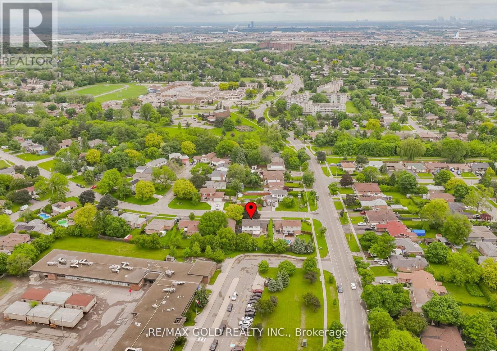 3 Crawley Drive, Brampton, Ontario  L6T 2R6 - Photo 49 - W12262633