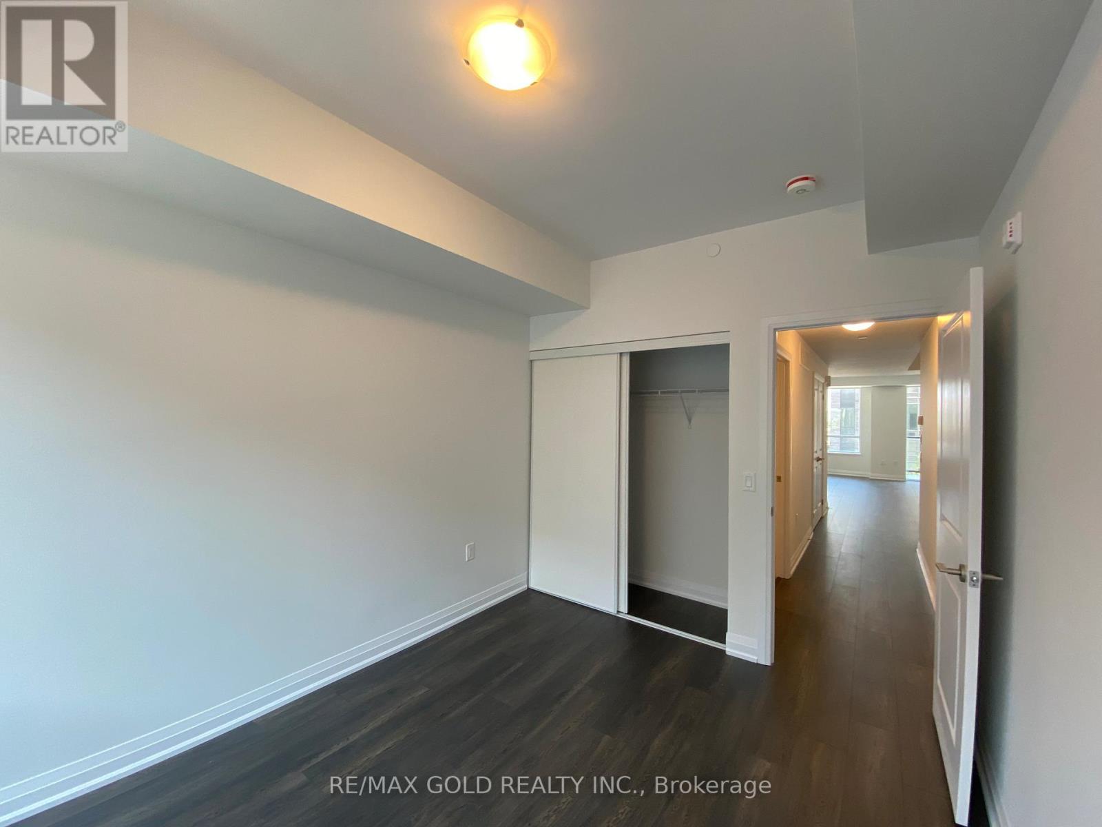 247 - 75 Attmar Drive, Brampton, Ontario  L6P 0Y6 - Photo 11 - W12305468