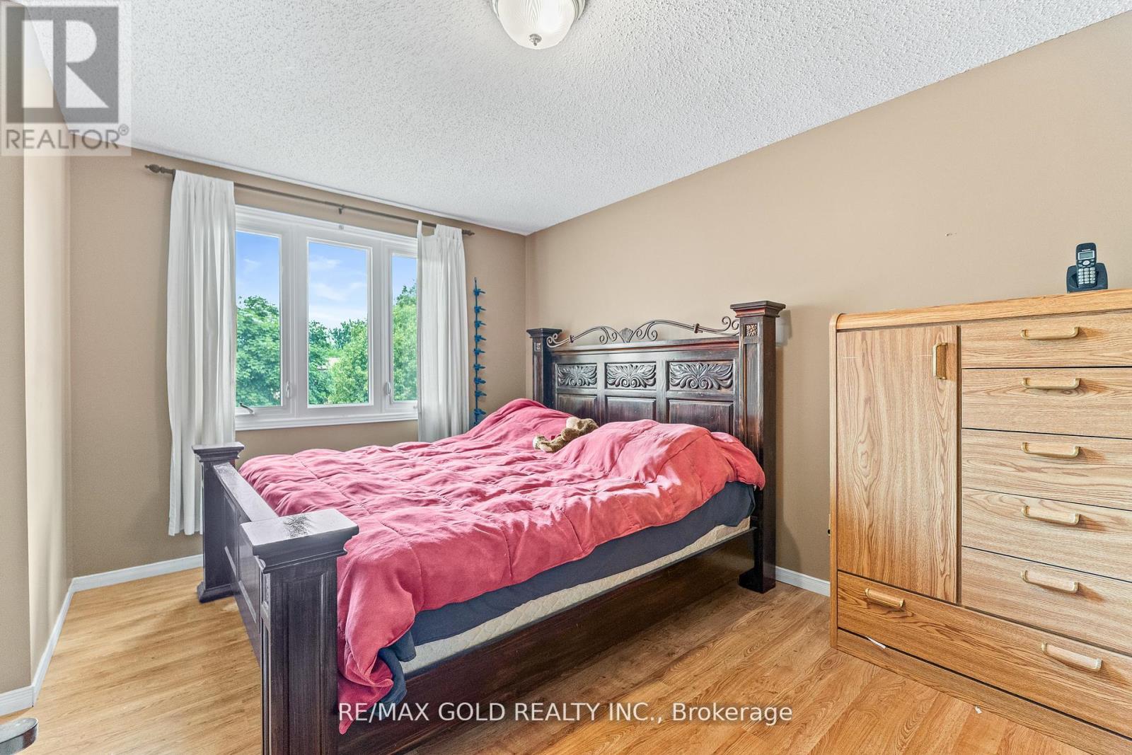 34 Granby Court, Brampton, Ontario L6S 5K1 - Photo 33 - W12286304