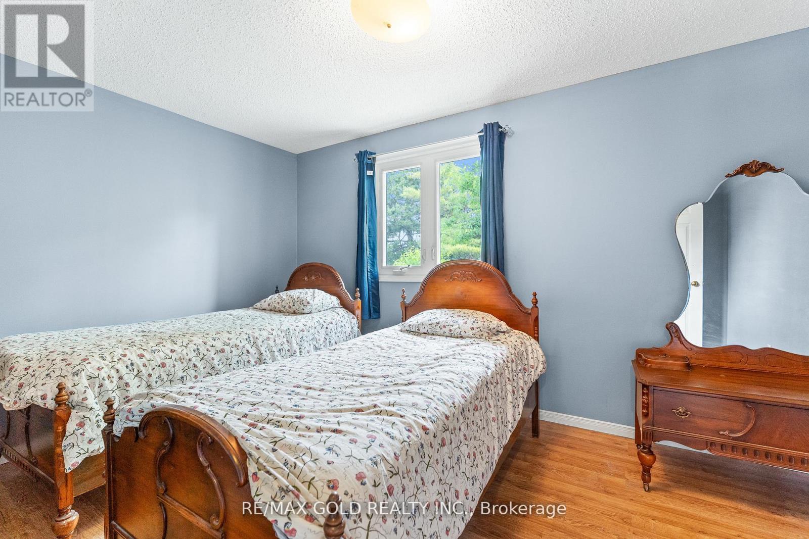 34 Granby Court, Brampton, Ontario L6S 5K1 - Photo 31 - W12286304