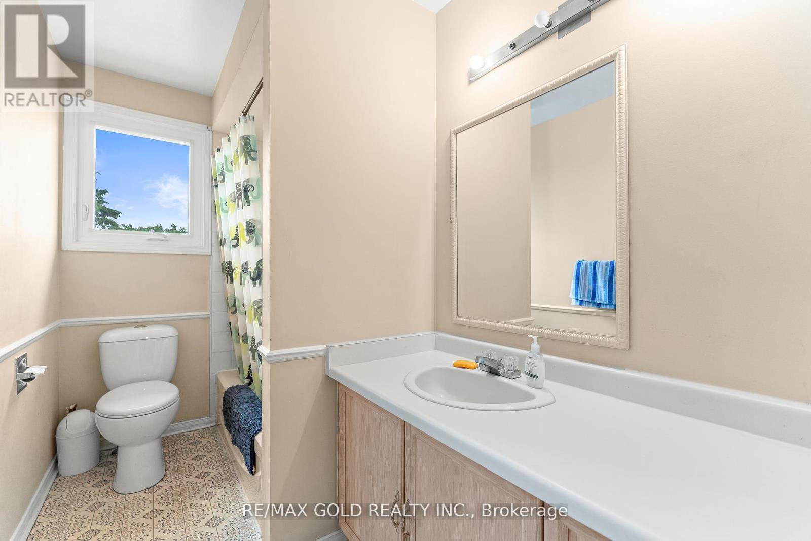 34 Granby Court, Brampton, Ontario L6S 5K1 - Photo 35 - W12286304