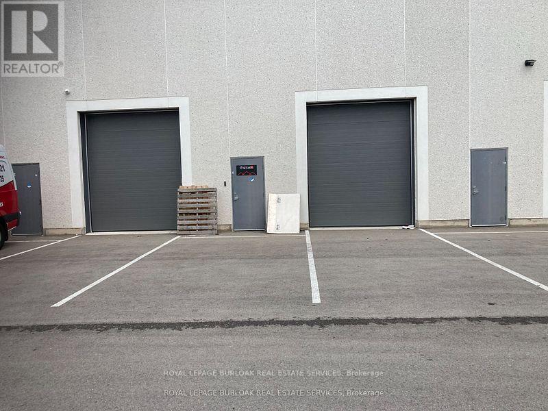 26 - 760 Laurentian Drive, Burlington, Ontario L7N 3V6 - Photo 11 - W12585134