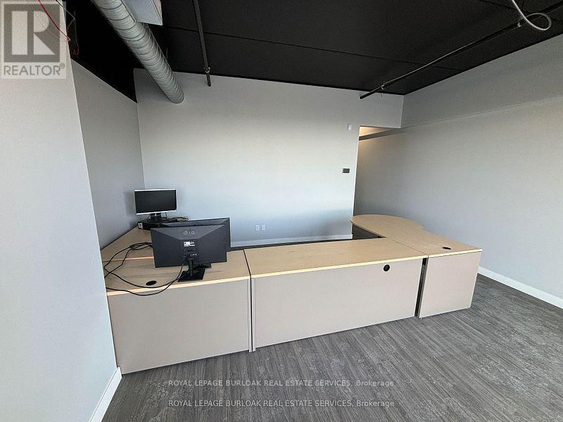 26 - 760 Laurentian Drive, Burlington, Ontario L7N 3V6 - Photo 3 - W12585134